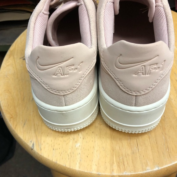 Nike Airforce 1 salmon womens size 6.5 - Picture 3 of 6